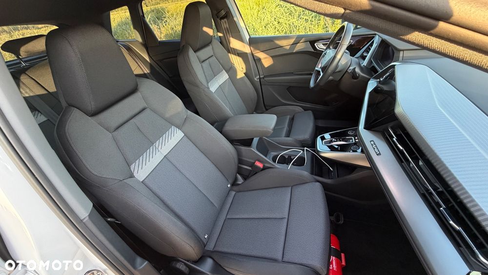 Audi Q4 e-tron - 34