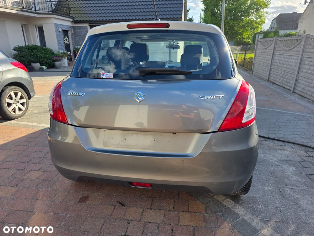 Suzuki Swift 1.2 X-TRA - 6