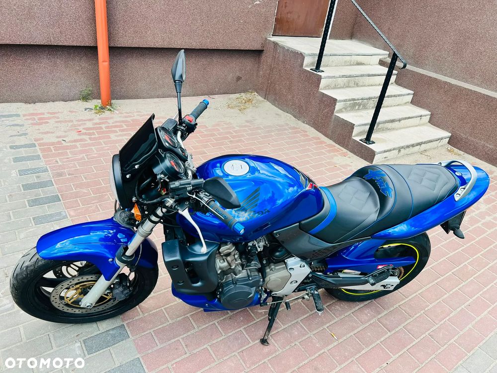 Honda CB - 16