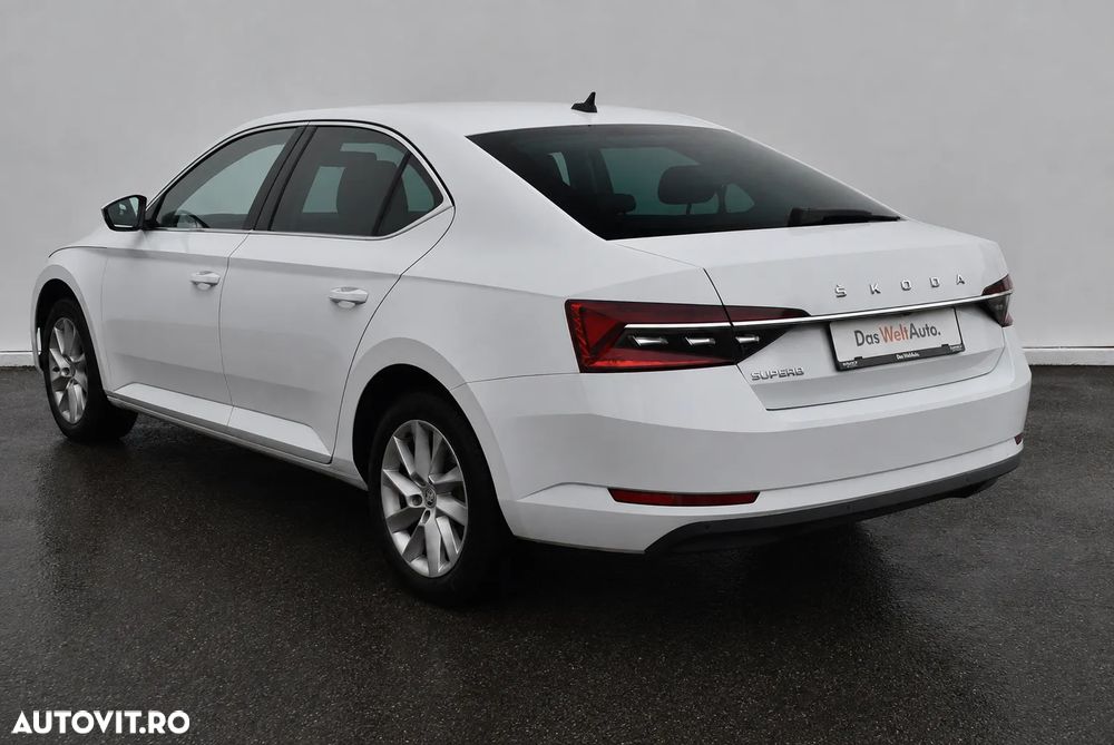 Skoda Superb 2.0 TDI DSG Ambition - 5