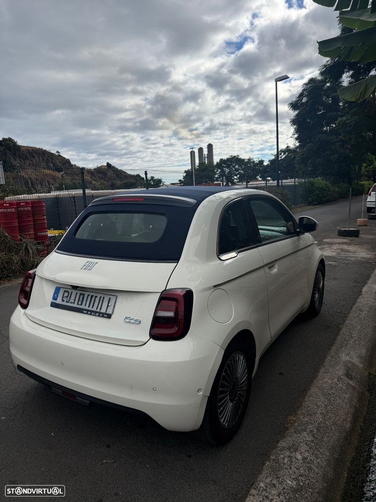 Fiat 500e C - 12