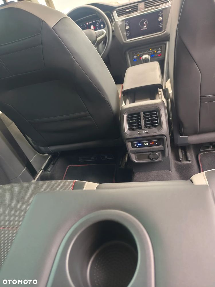 Volkswagen Tiguan - 8