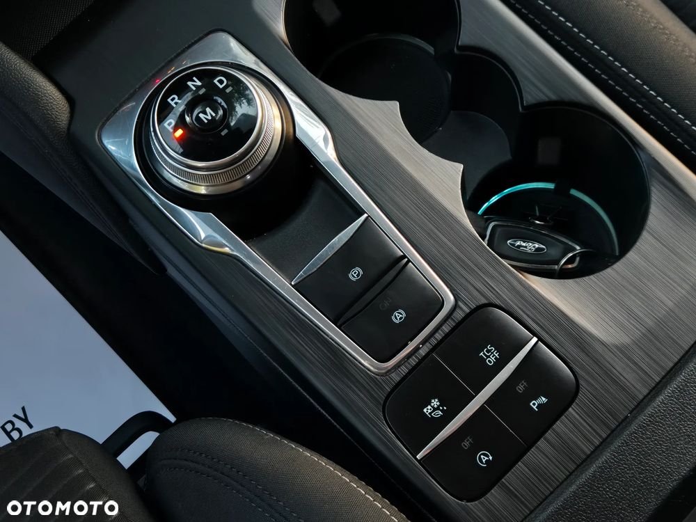 Ford Focus 1.5 EcoBlue Start-Stopp-System TITANIUM DESIGN - 38