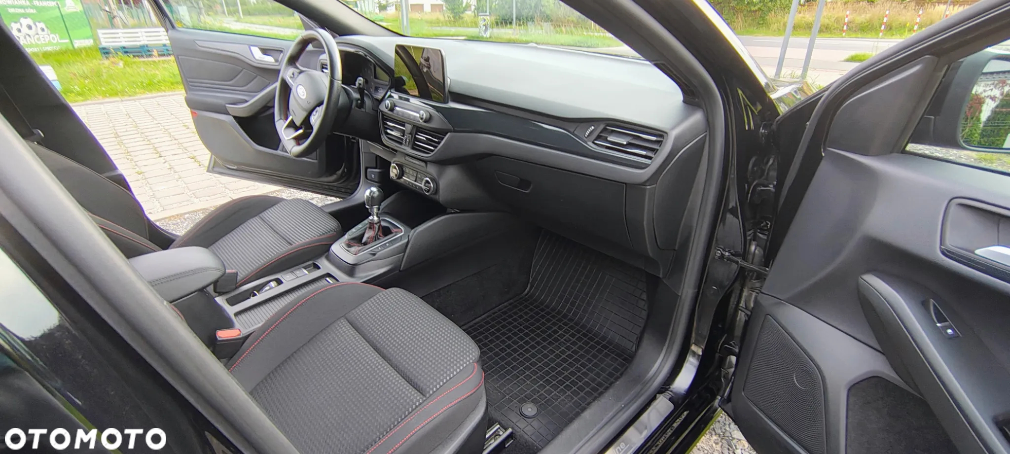Ford Focus - 14