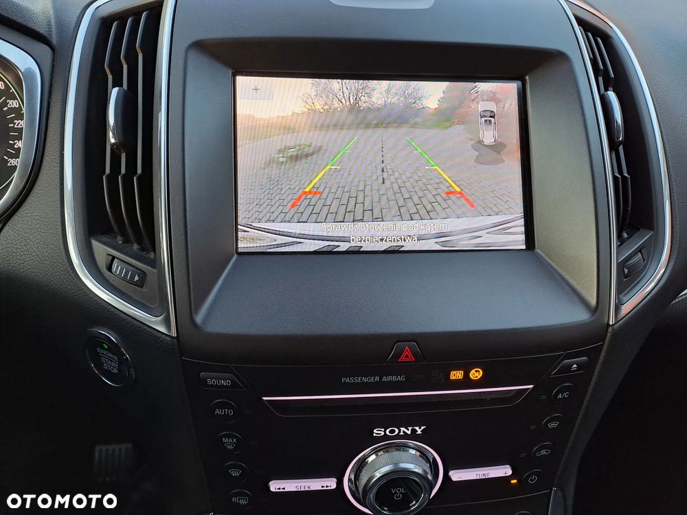 Ford S-Max 2.0 EcoBlue Titanium - 26