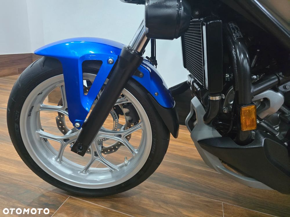 Honda NC - 28
