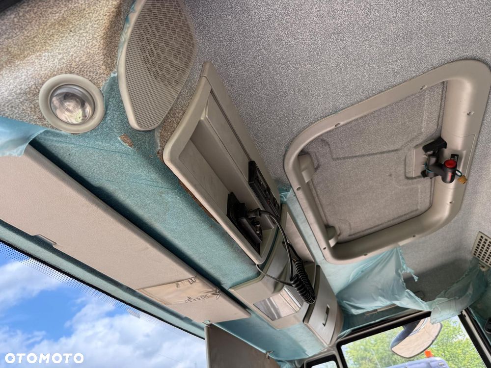 Iveco EuroCargo 140E22 - 26