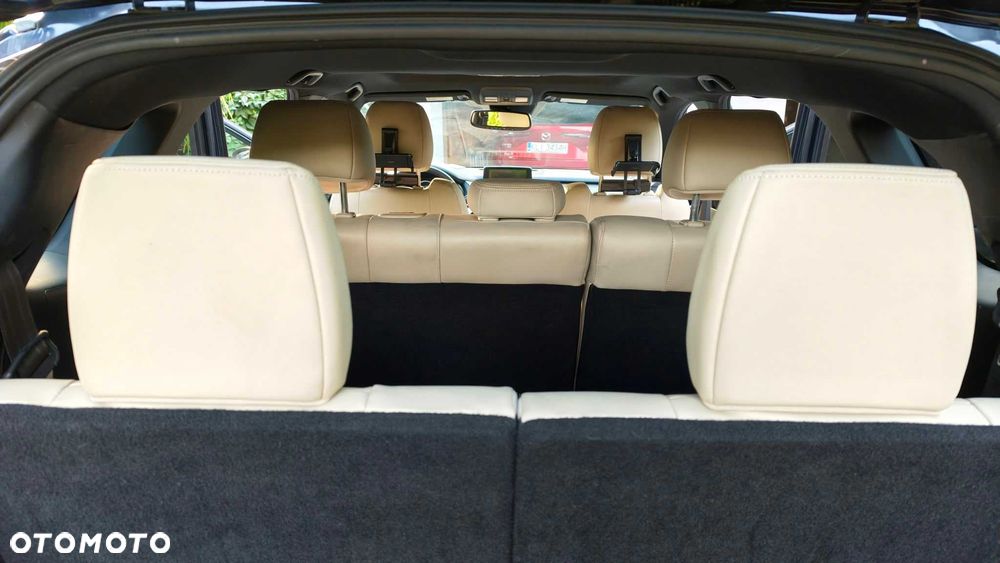 Mazda CX-9 - 8