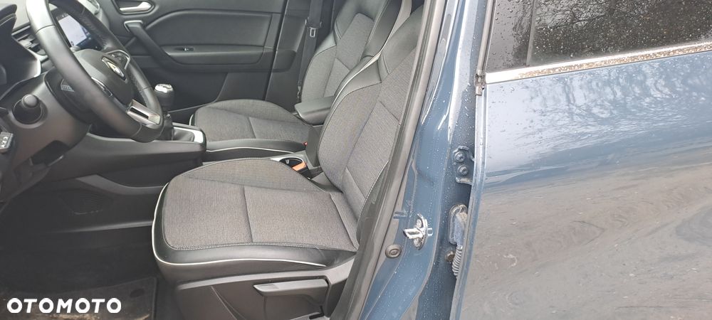 Toyota Yaris Cross - 8