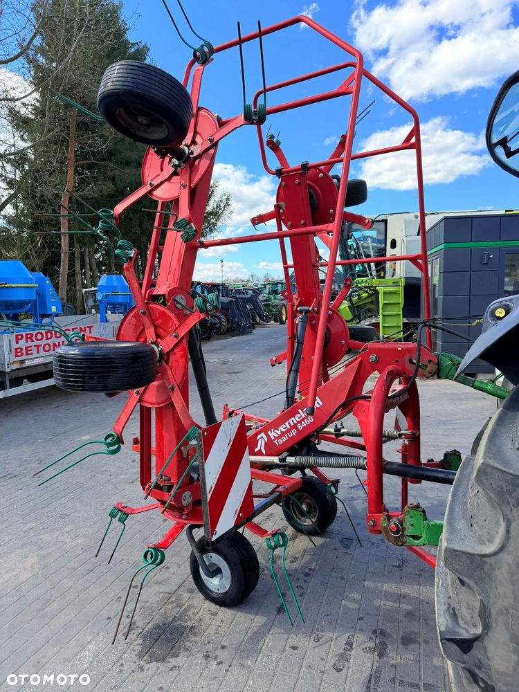 Kverneland Taarup 8460 - 8