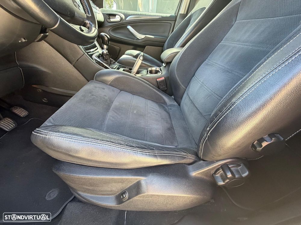 Ford S-Max 2.0 TDCi Titanium 7L 143g - 10
