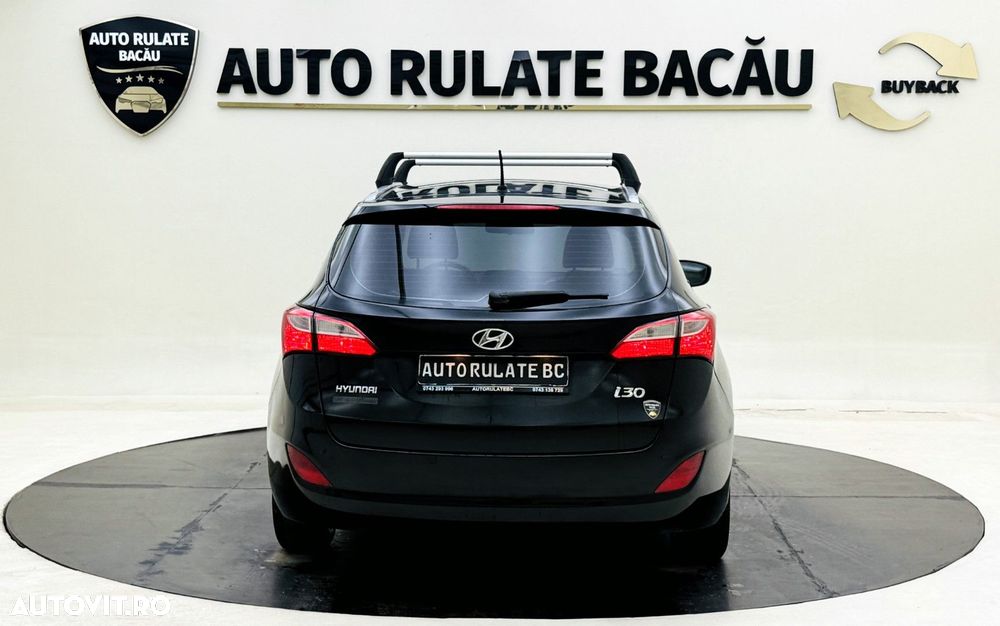 Hyundai i30 - 11