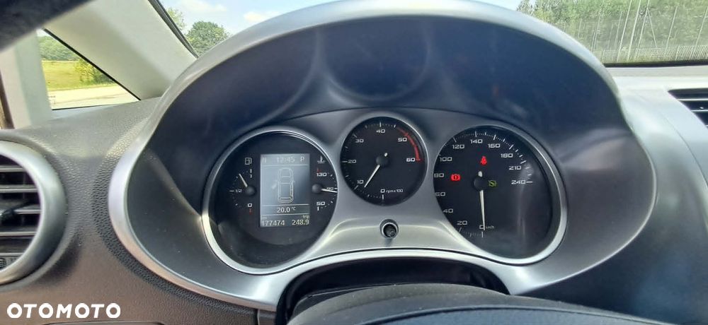 Seat Leon 1.6 TDI Style DSG - 9