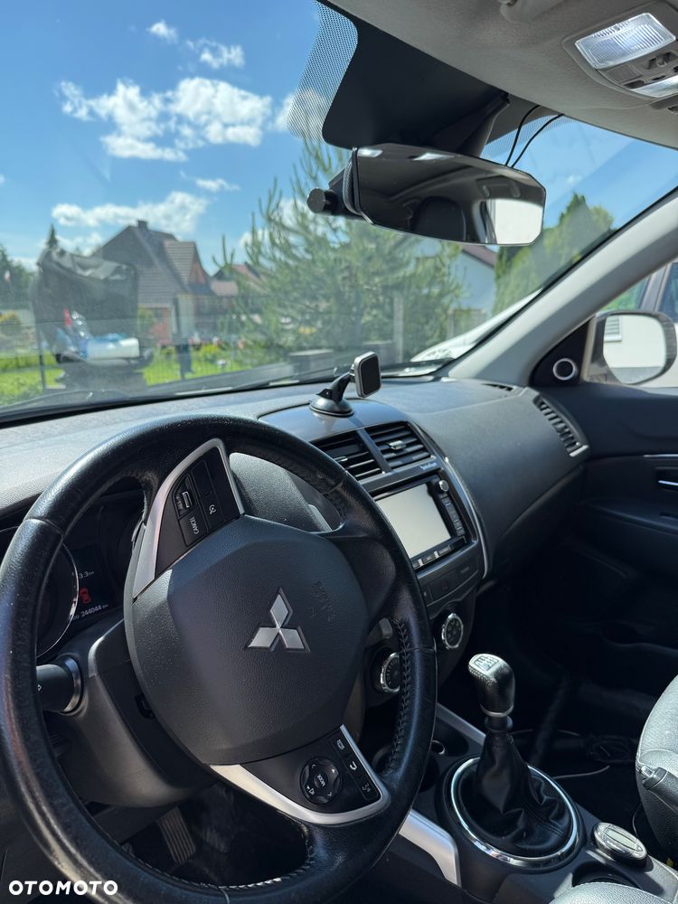 Mitsubishi ASX 1.8 DID Invite 4WD AS&G - 8