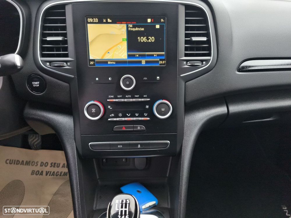 Renault Mégane 1.5 dCi Intens - 11