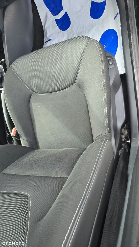 Renault Clio - 16