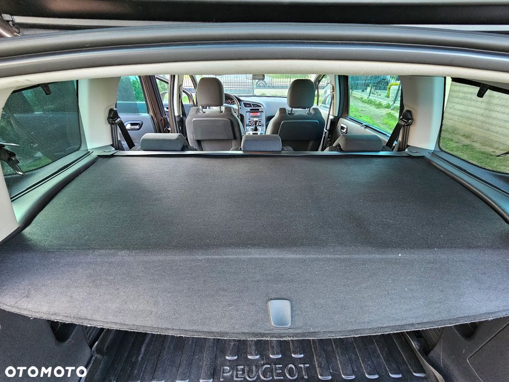 Peugeot 5008 120 VTi Premium - 23