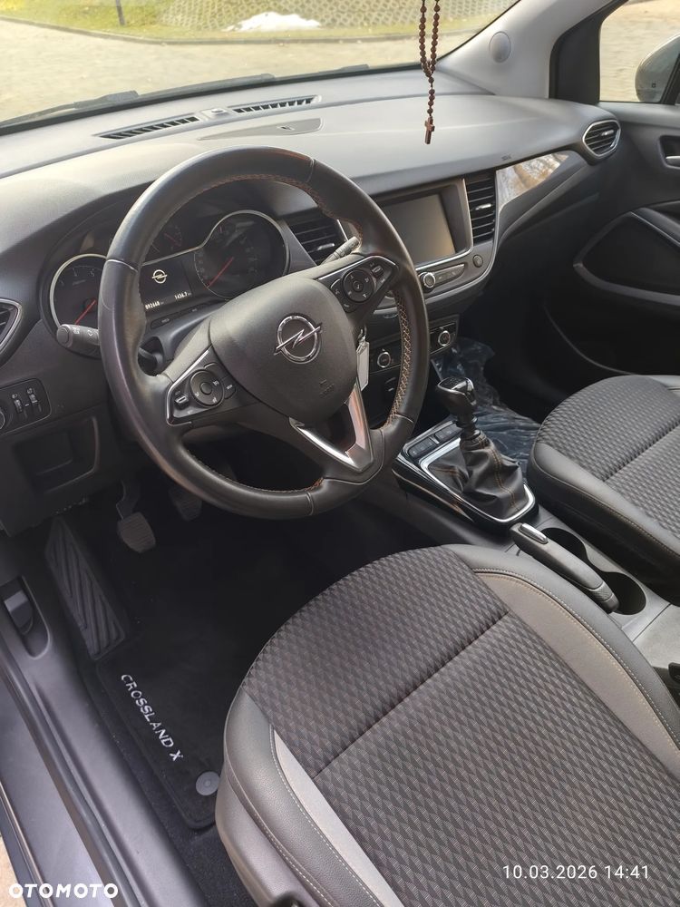 Opel Crossland X - 9
