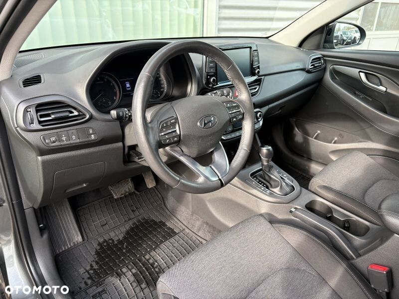 Hyundai i30 1.5 T-GDI 48V Smart DCT - 10