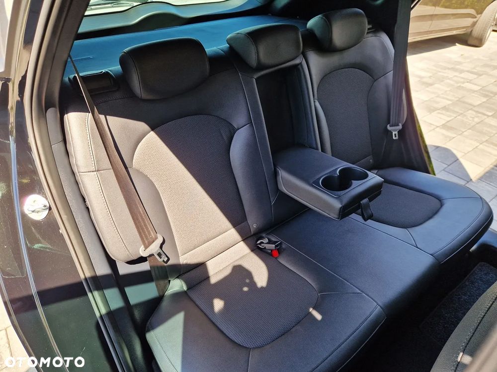 Hyundai ix35 2.0 GDI Premium 2WD - 22
