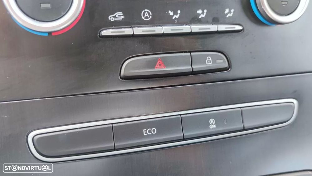 Renault Scénic 1.5 dCi Bose Edition EDC SS - 10