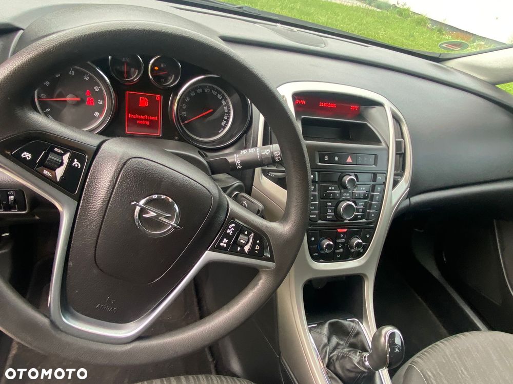 Opel Astra 1.4 Turbo - 7