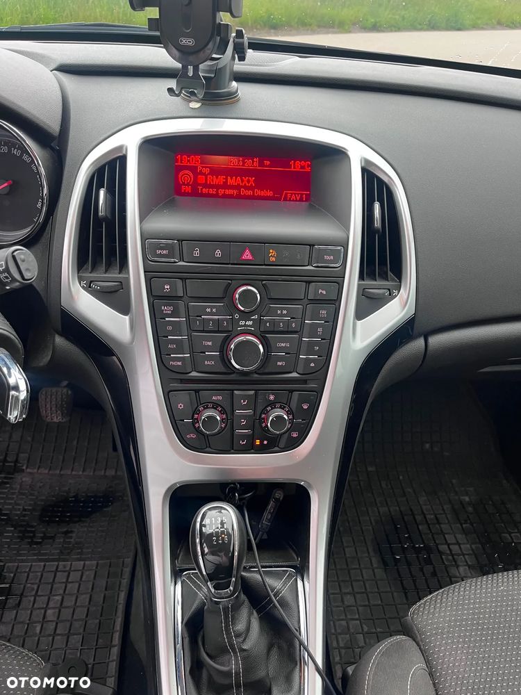 Opel Astra 1.6 Turbo Sport - 13