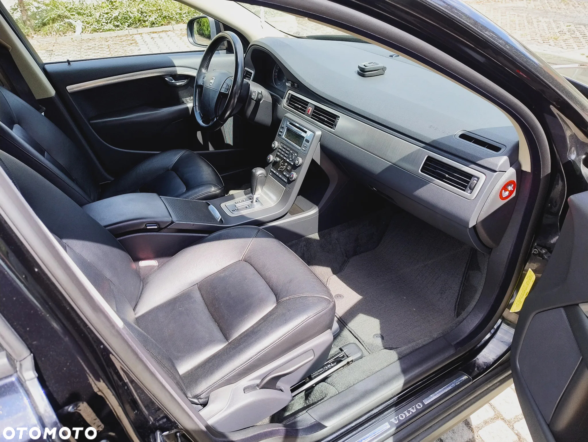 Volvo V70 2.5T Summum - 14