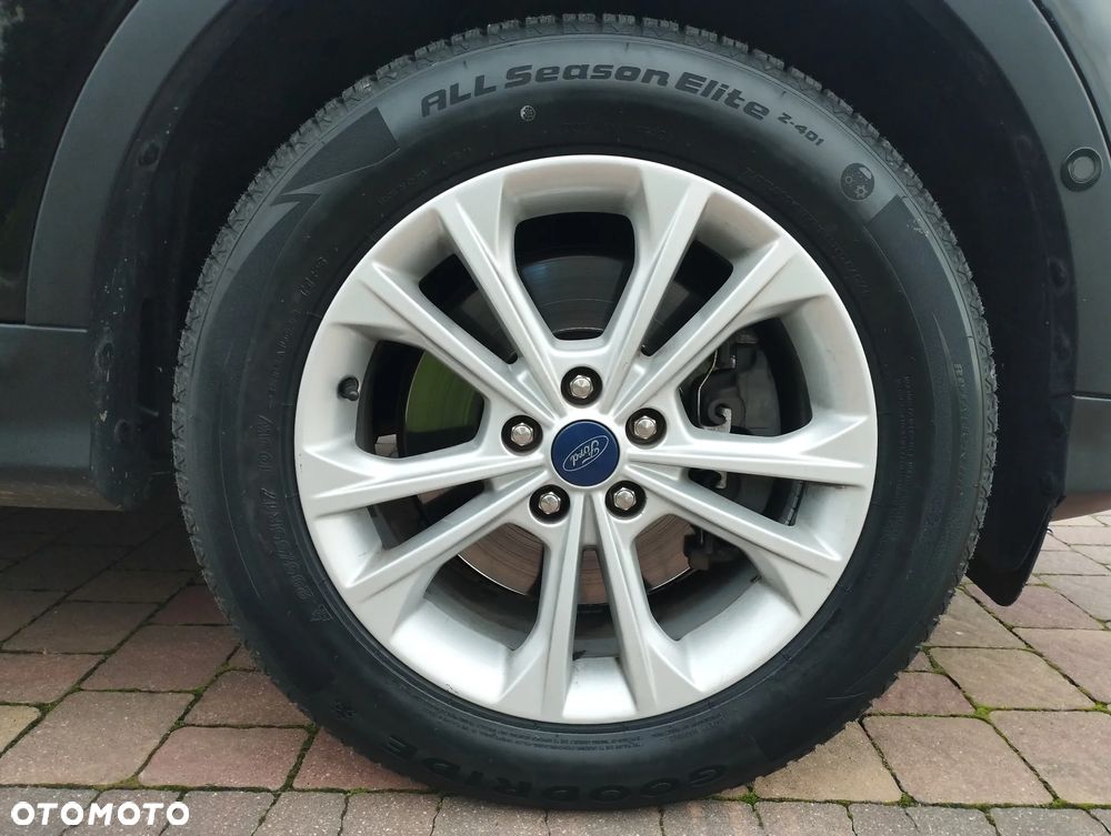Ford Kuga 2.0 TDCi 4x4 Trend - 32