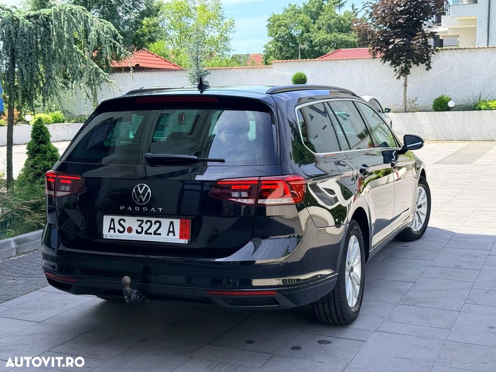 Volkswagen Passat 2.0 TDI SCR DSG Business - 14