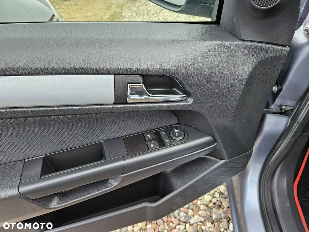 Opel Astra - 13