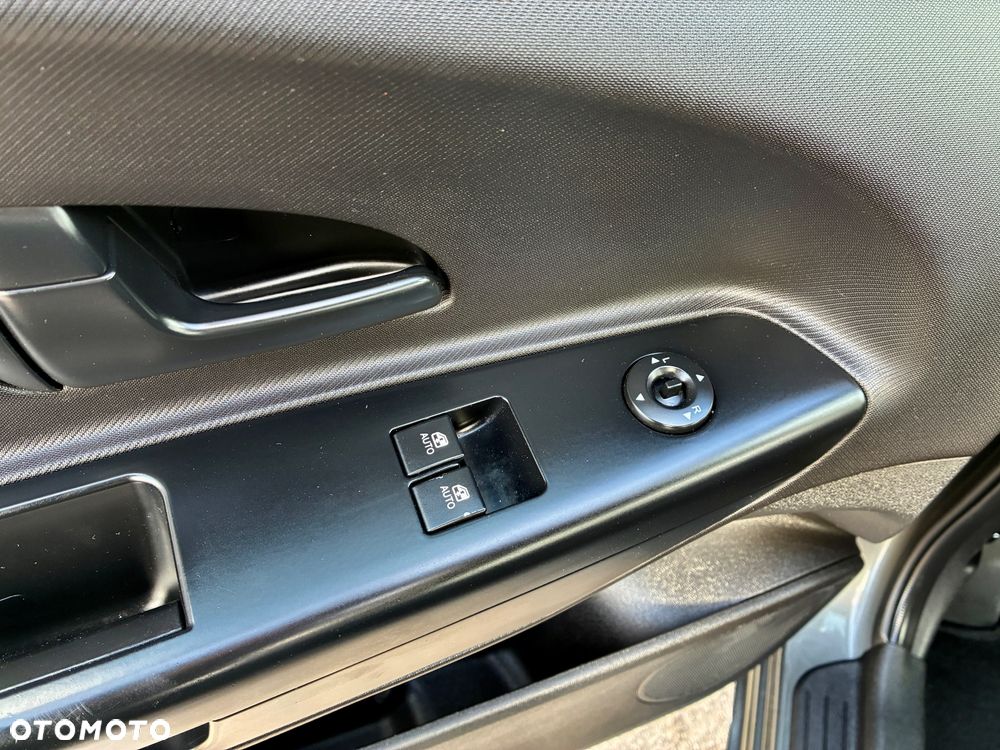 Kia Ceed 1.4 CVVT ISG Vision - 34