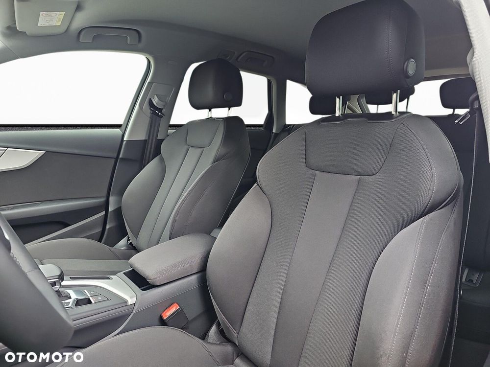 Audi A4 Allroad - 11