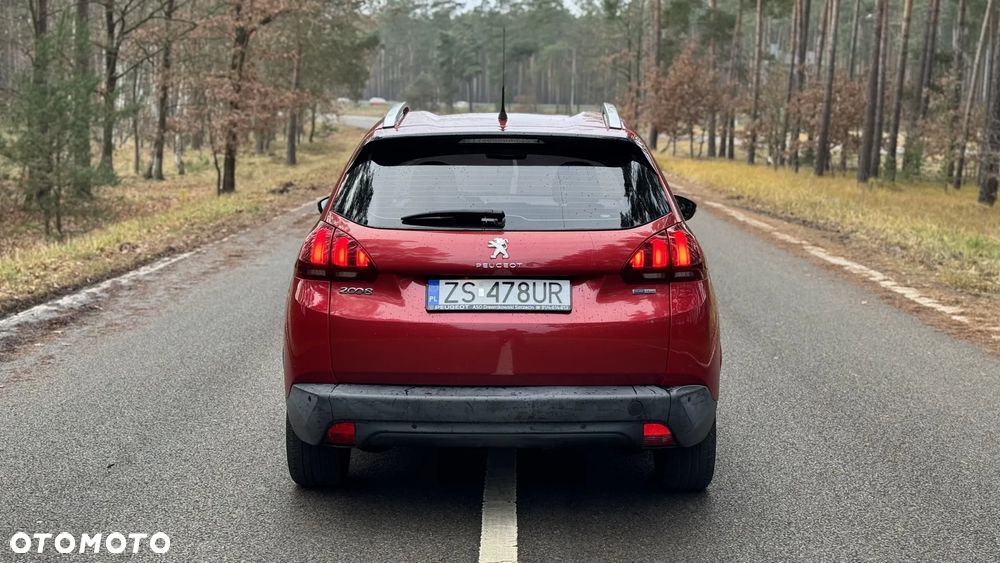 Peugeot 2008 1.2 Pure Tech Active S&S - 7