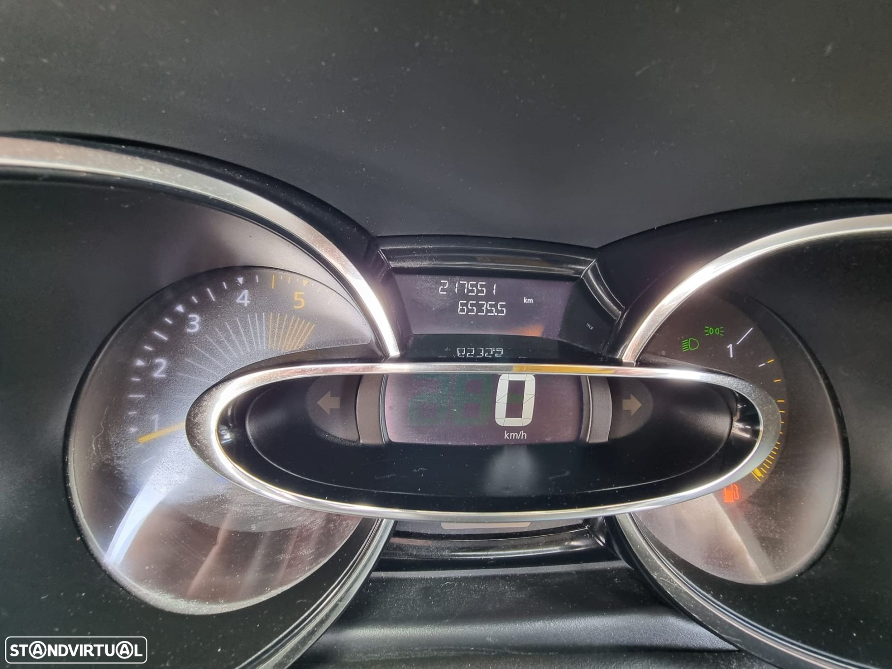 Renault Clio 1.5 dCi Dynamique S - 18
