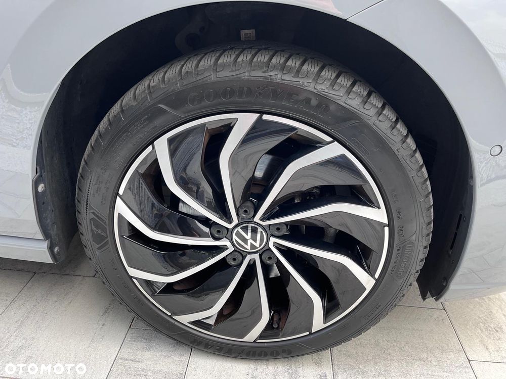 Volkswagen Golf 2.0 TDI SCR - 9