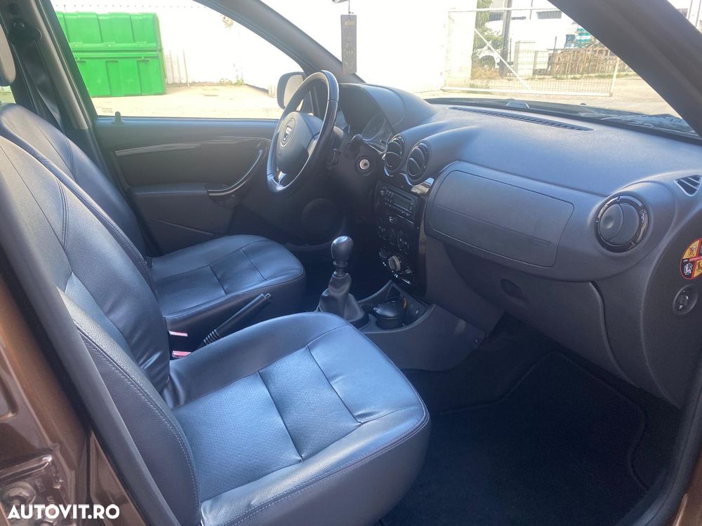 Dacia Duster dCi 110 FAP 4x2 Prestige - 9