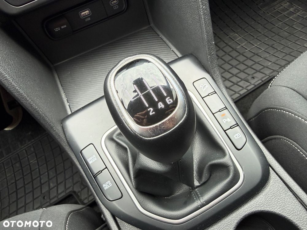 Kia Sportage 1.6 T-GDI L 2WD - 12