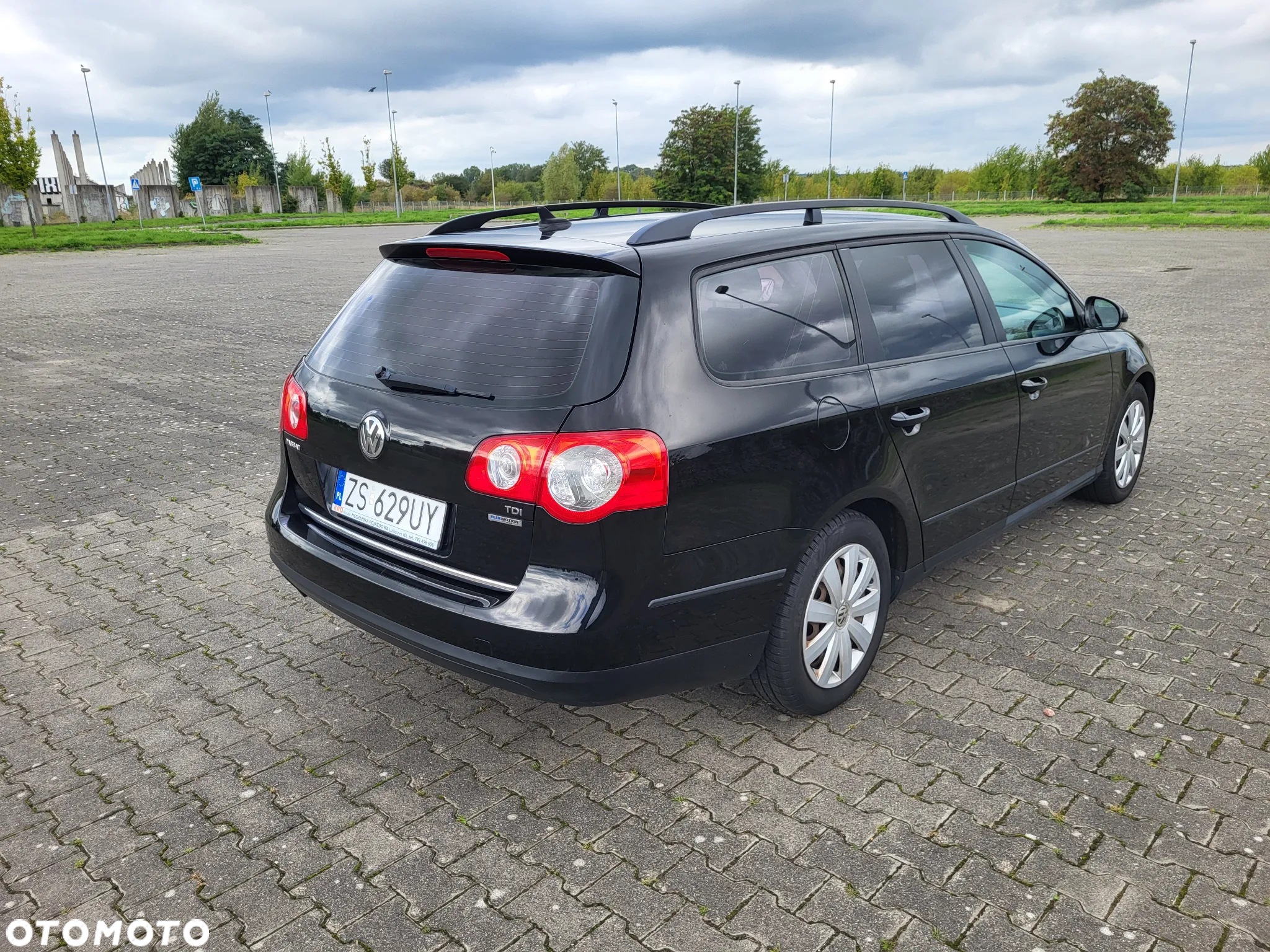 Volkswagen Passat Variant 1.6 TDI BlueMotion Technology Comfortline - 3