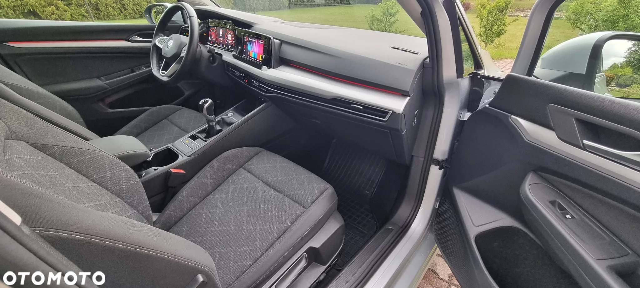 Volkswagen Golf - 21