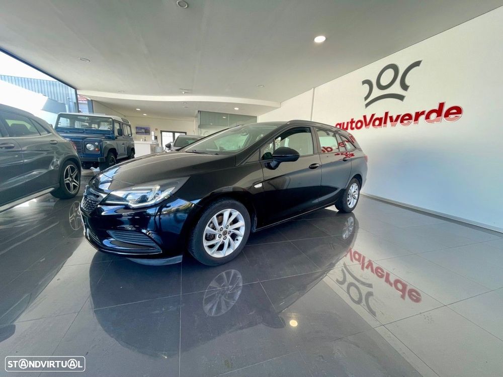 Opel Astra Sports Tourer 1.6 CDTI Dynamic S/S - 2