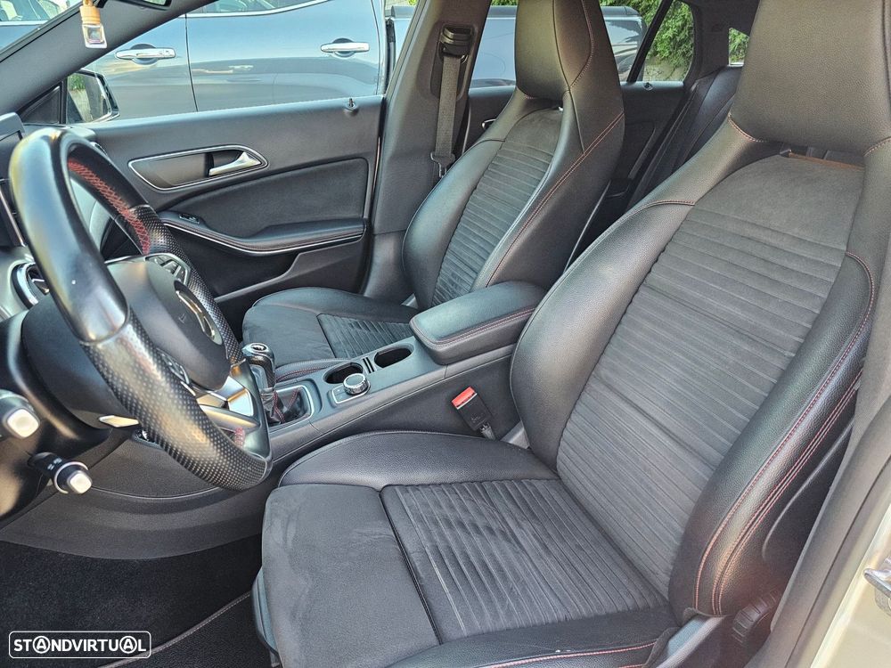 Mercedes-Benz CLA 200 - 8
