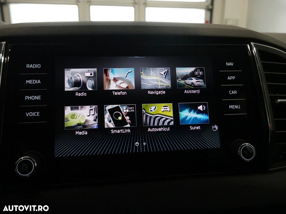 Skoda Karoq 1.5 TSI DSG Selection - 24