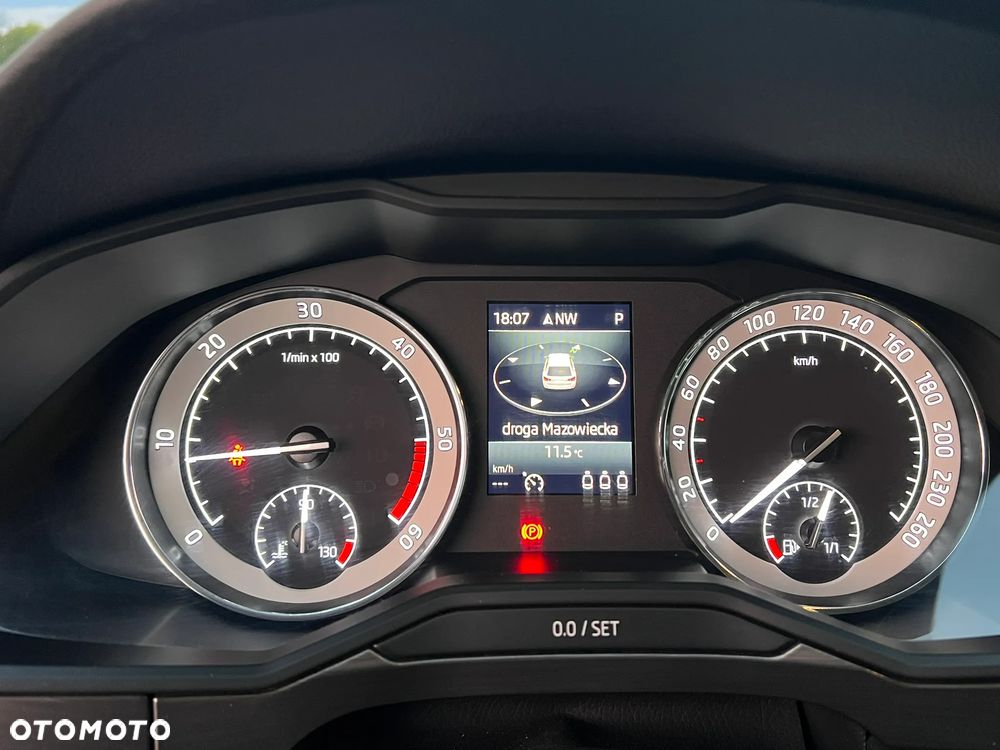 Skoda Superb - 33