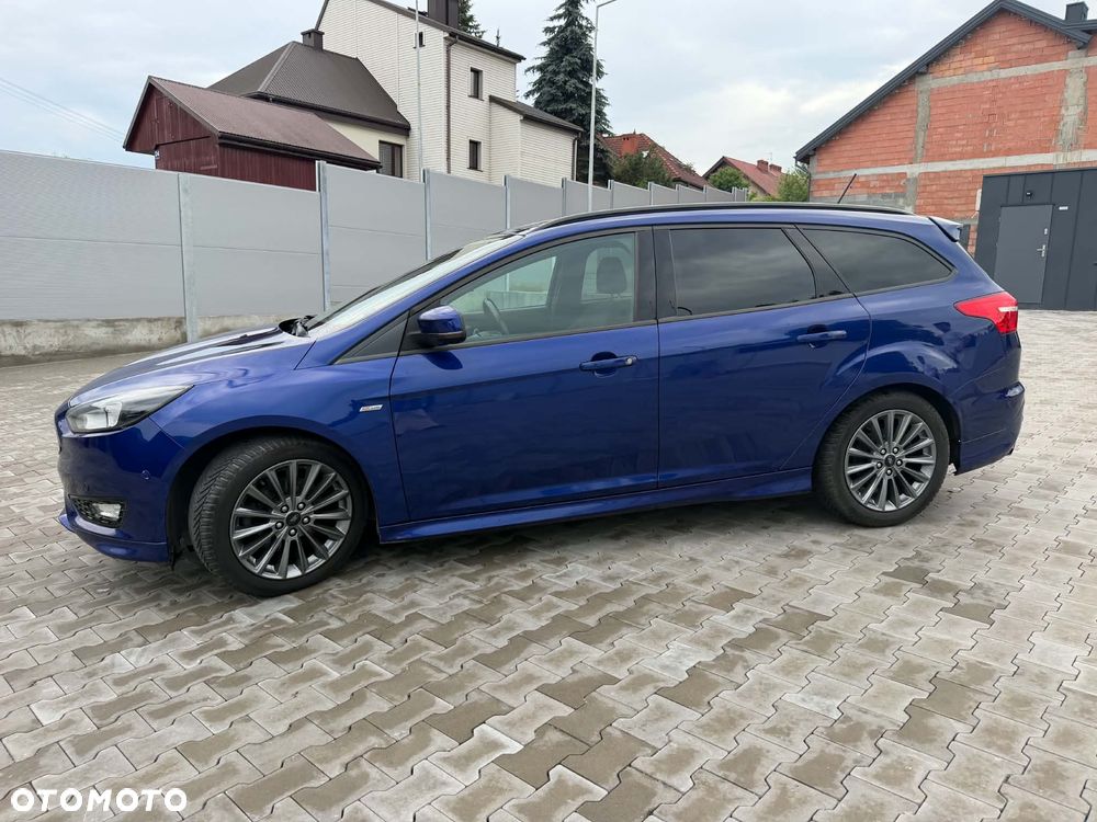 Ford Focus 1.5 EcoBoost ST-Line - 3