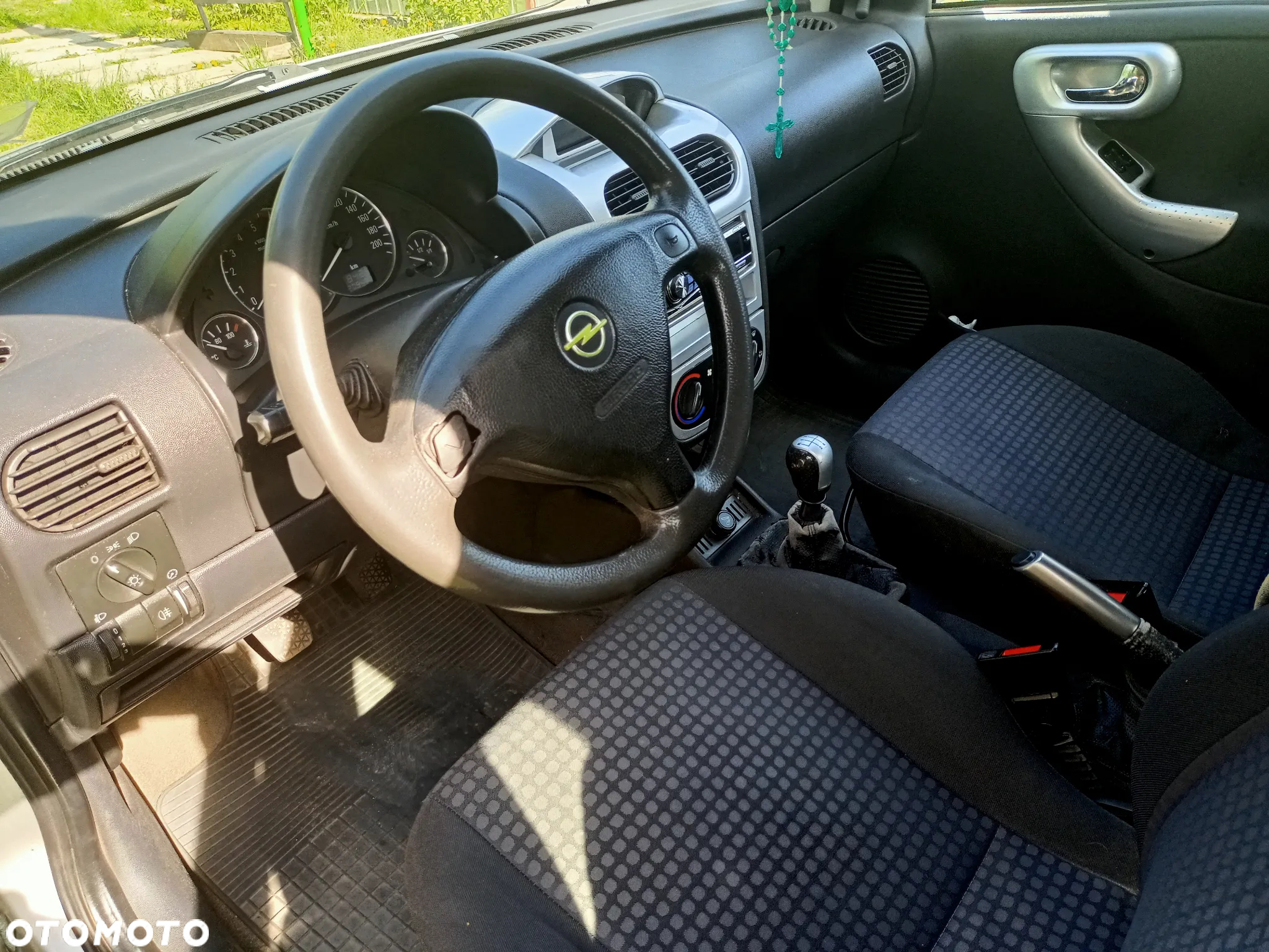 Opel Corsa - 3