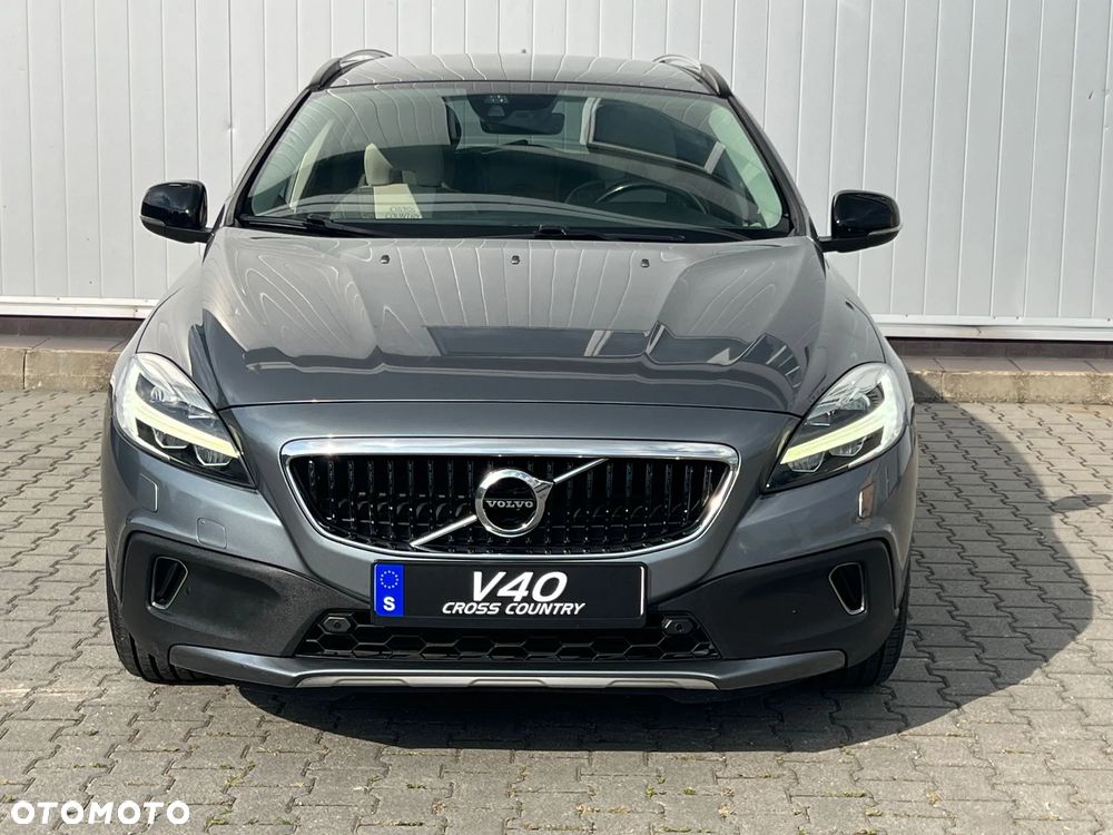 Volvo V40 Cross Country D3 Momentum - 14