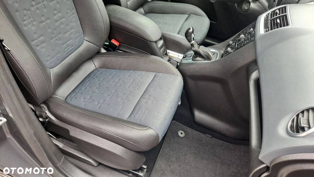 Opel Meriva - 18