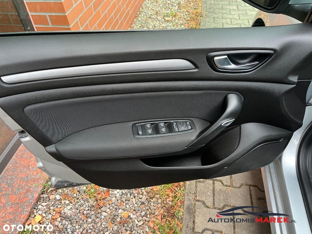 Renault Megane 1.5 Blue dCi Intens - 21