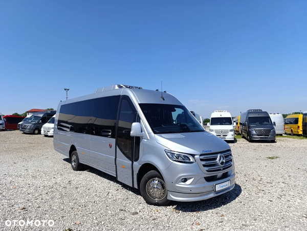 Mercedes-Benz Sprinter 519
